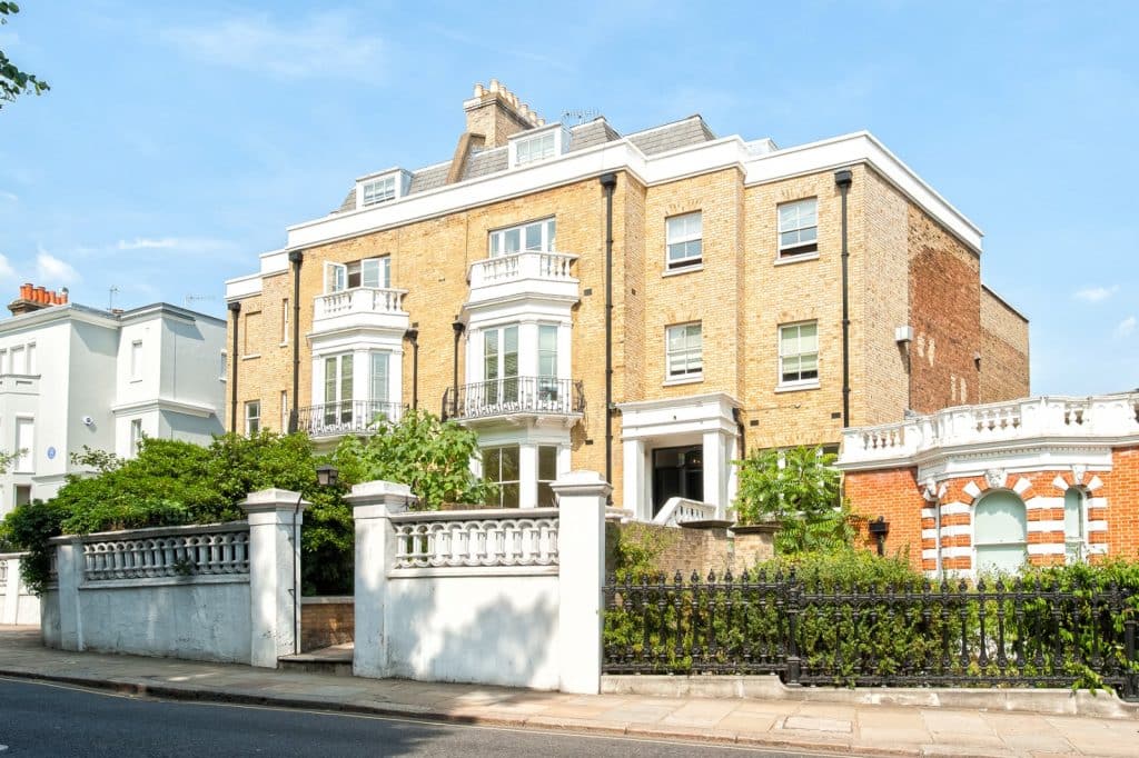 Campden Hill Road, W8